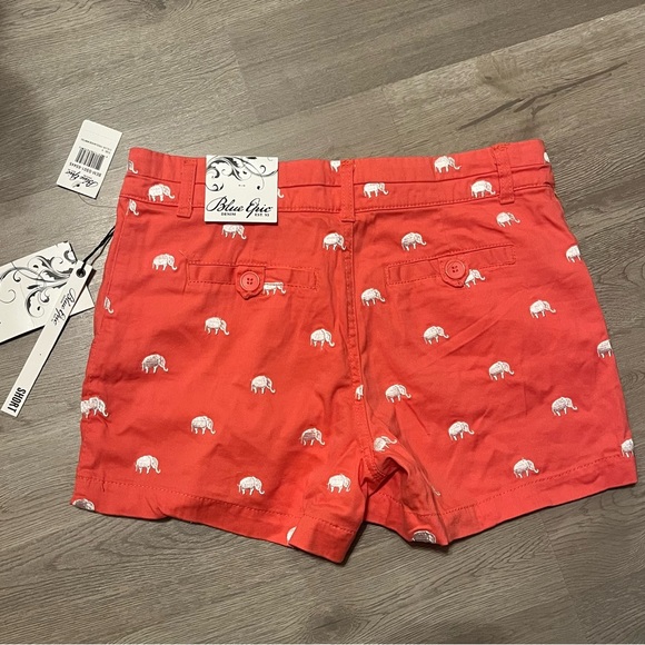 Blue Epic Denim Coral Pink Shorts w/ White Elephants Size 6 NWT - Picture 2 of 6